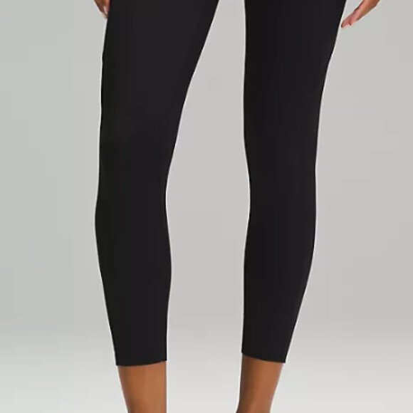 Lululemon Running Bundle (speed up short and fast and free tight) - Size 6 - Picture 5 of 6